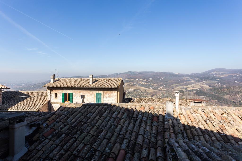 Bed And Breakfast A Casa Delle Fate Assisi Eksteriør billede