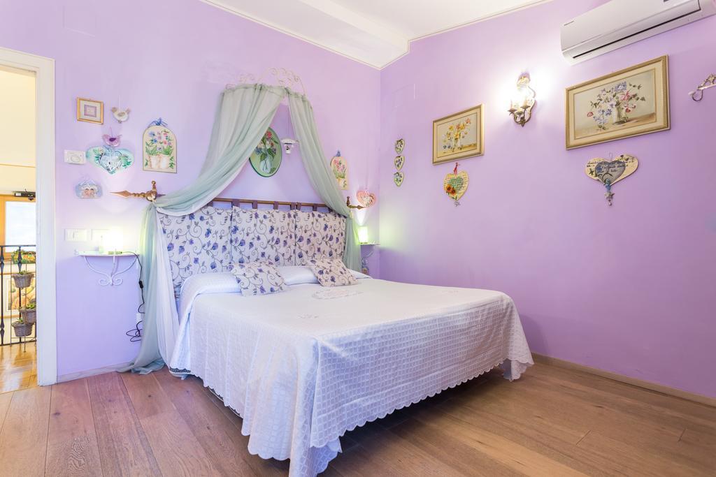 Bed And Breakfast A Casa Delle Fate Assisi Eksteriør billede