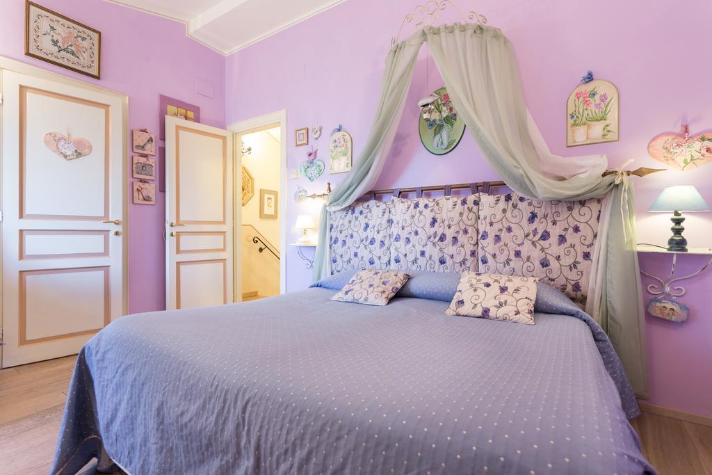 Bed And Breakfast A Casa Delle Fate Assisi Eksteriør billede