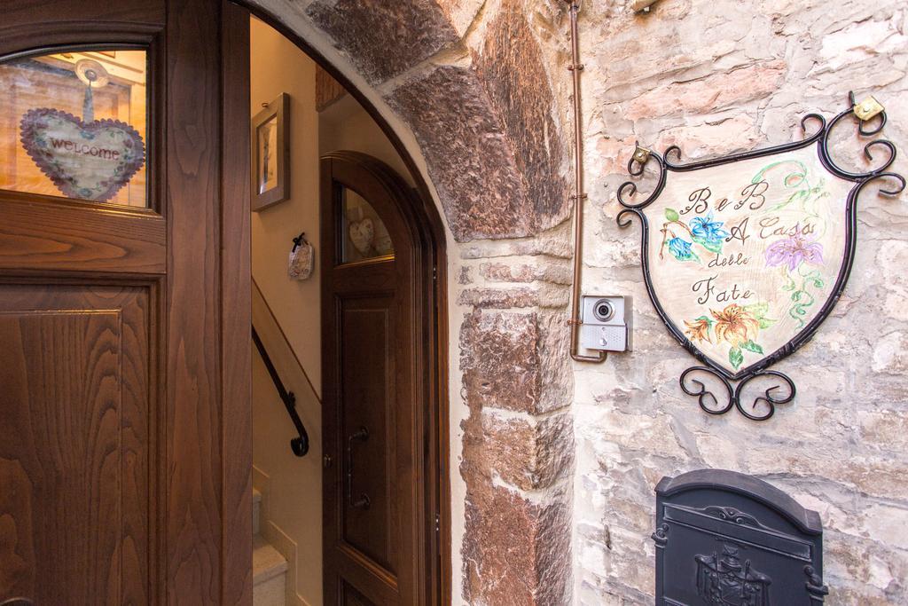 Bed And Breakfast A Casa Delle Fate Assisi Eksteriør billede