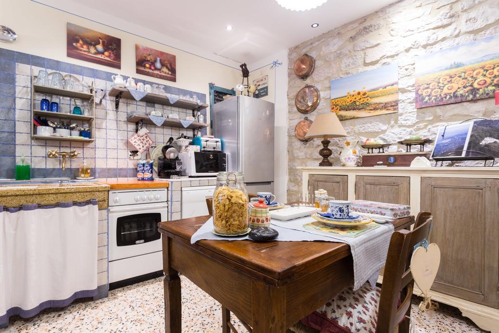 Bed And Breakfast A Casa Delle Fate Assisi Eksteriør billede