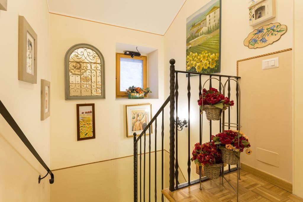 Bed And Breakfast A Casa Delle Fate Assisi Eksteriør billede
