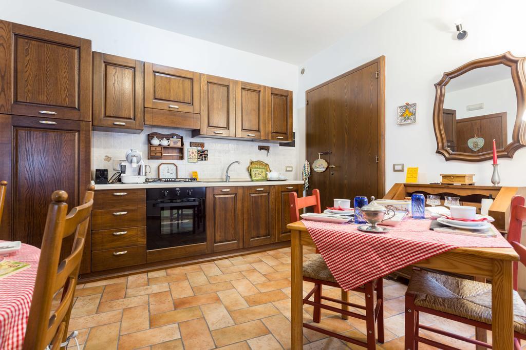 Bed And Breakfast A Casa Delle Fate Assisi Værelse billede