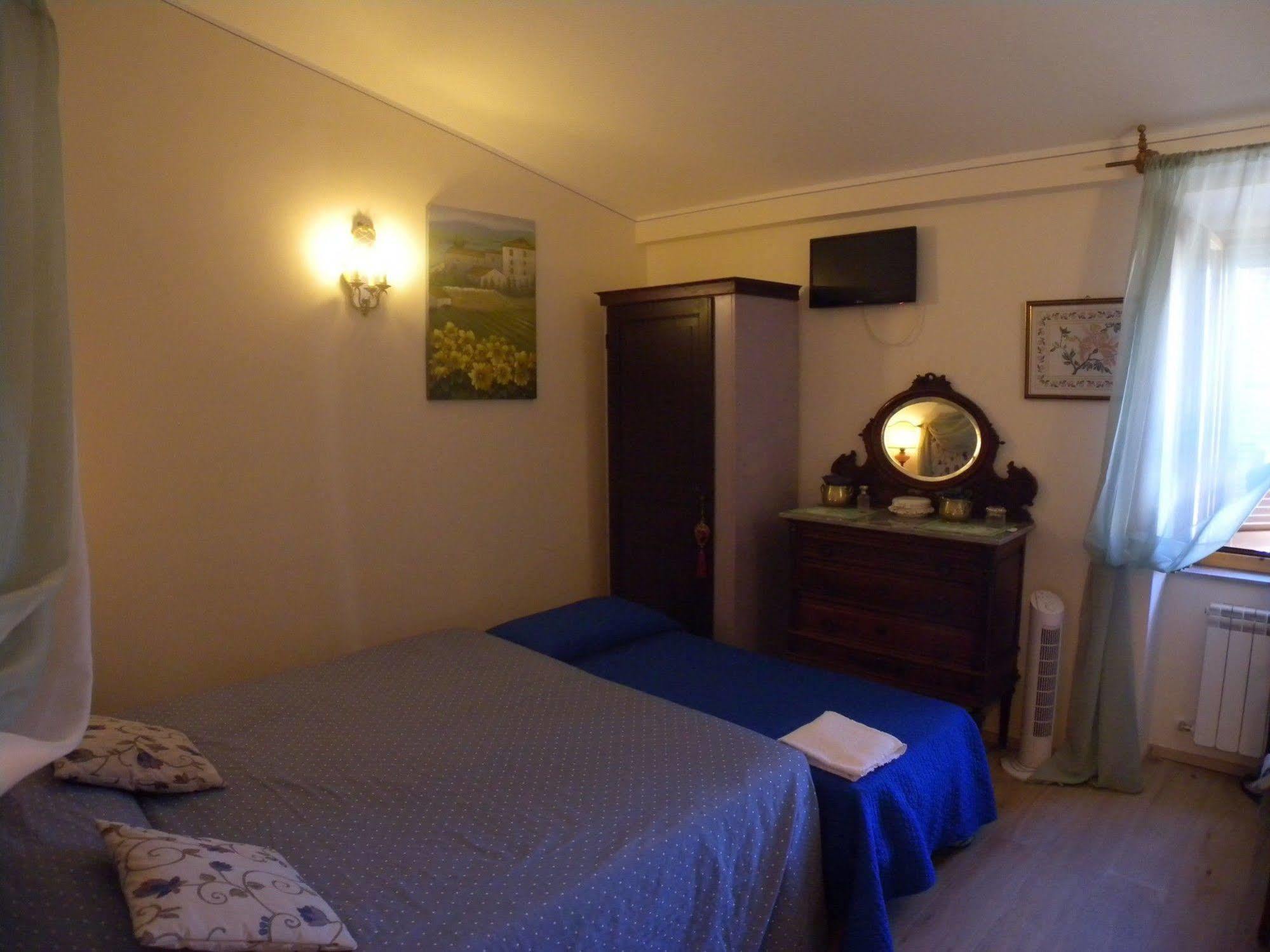 Bed And Breakfast A Casa Delle Fate Assisi Eksteriør billede